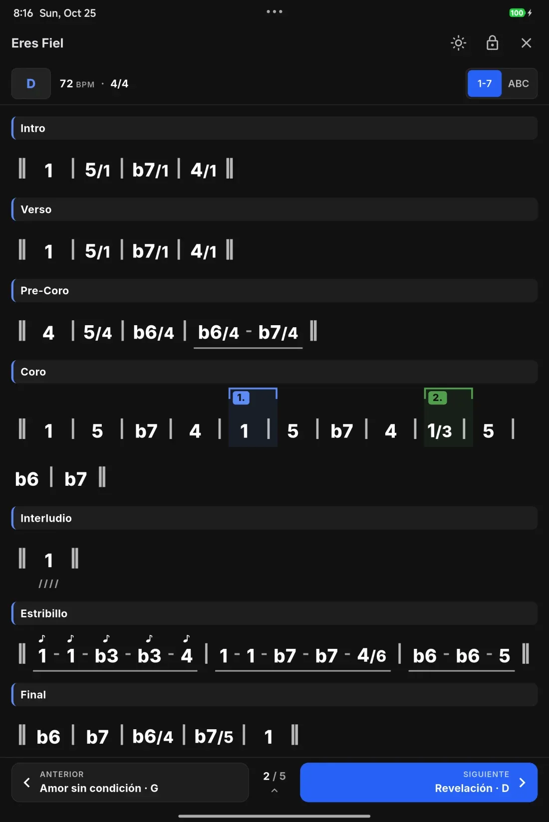OnCue en modo Performance en una tablet: chart en números con las secciones Intro, Verso, Pre-coro y Coro